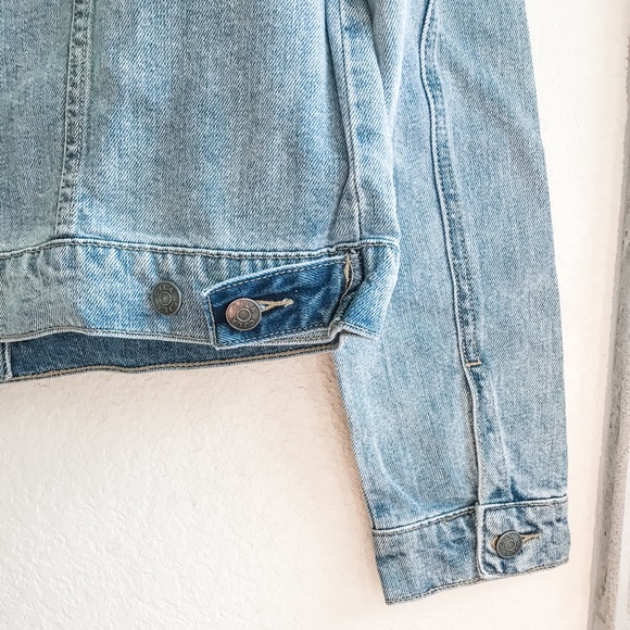 SOLD-BNWT CJLA “Fletcher” Jean Jacket (L) - Picture 10 of 15